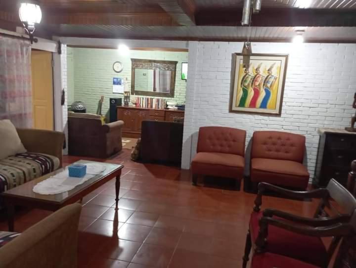 Villa Sentebale Bogor Buitenkant foto