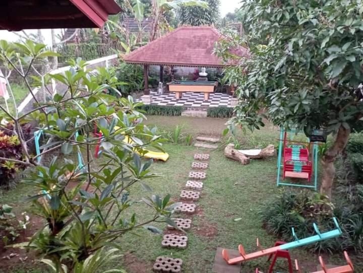 Villa Sentebale Bogor Buitenkant foto